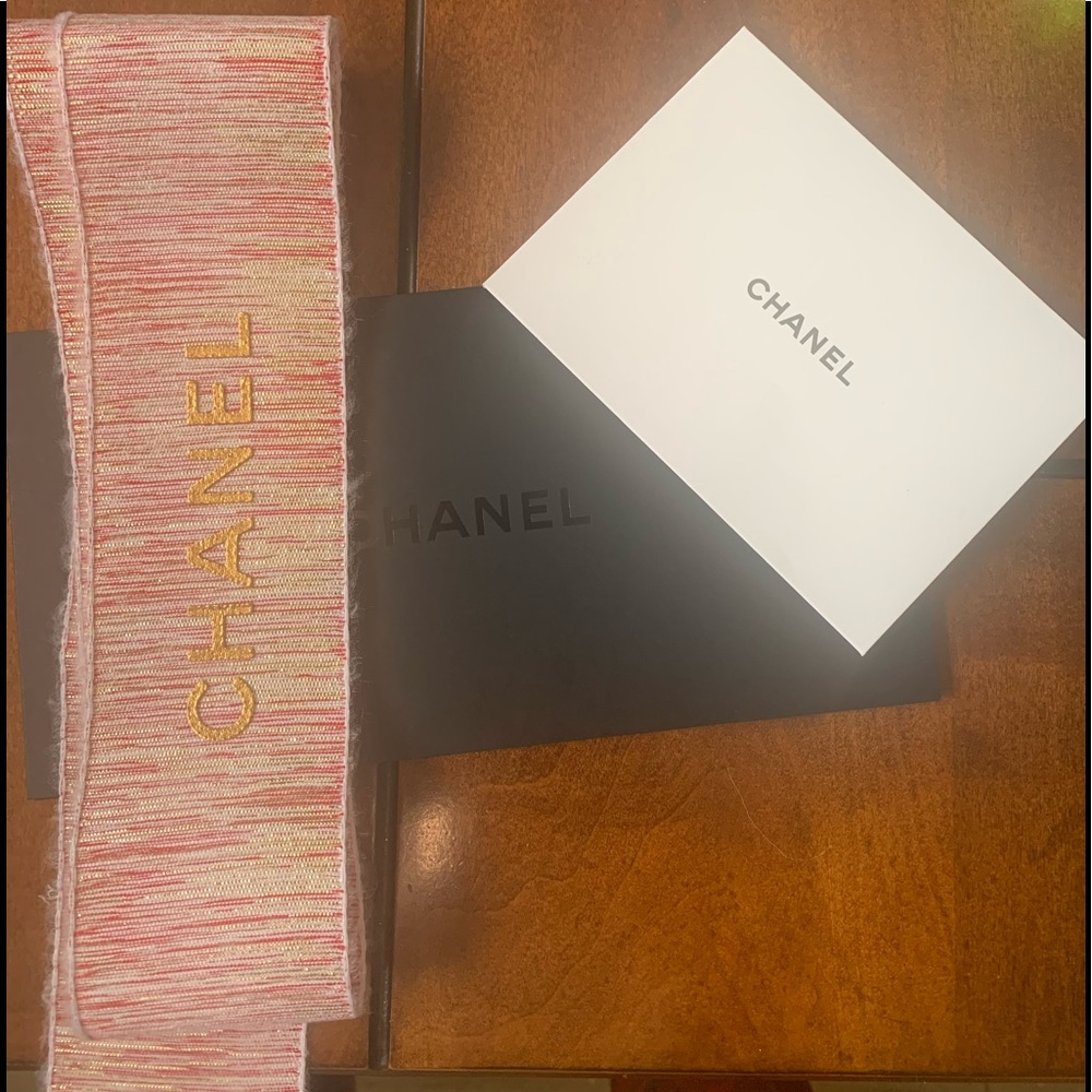Chanel gifting accessories💖 NEW condition 💫